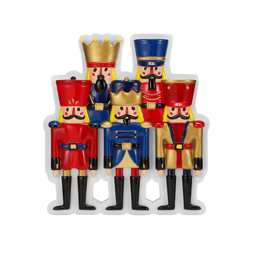 OR2669-5 - Nutcracker Family of 5